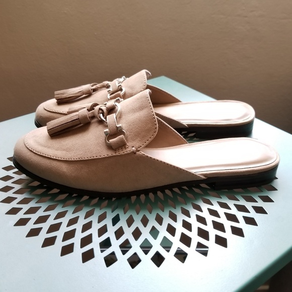 Solanz Shoes - Solanz Tassel Horsebit Slip Ons Taupe